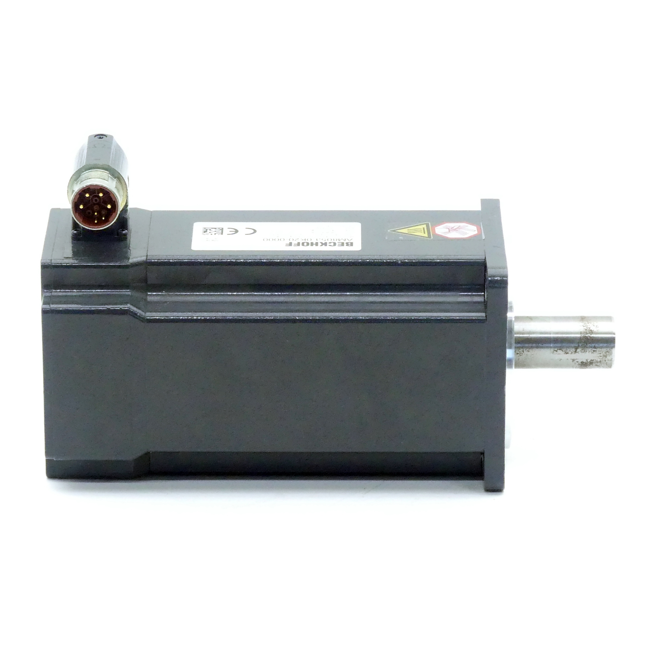 Servo motor 