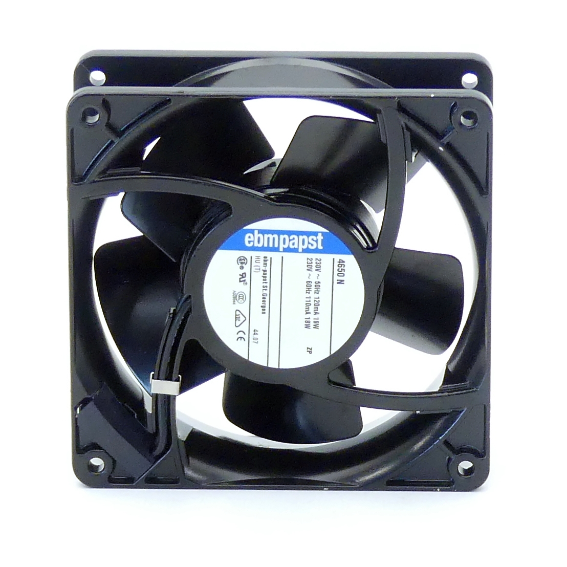Axial fan
