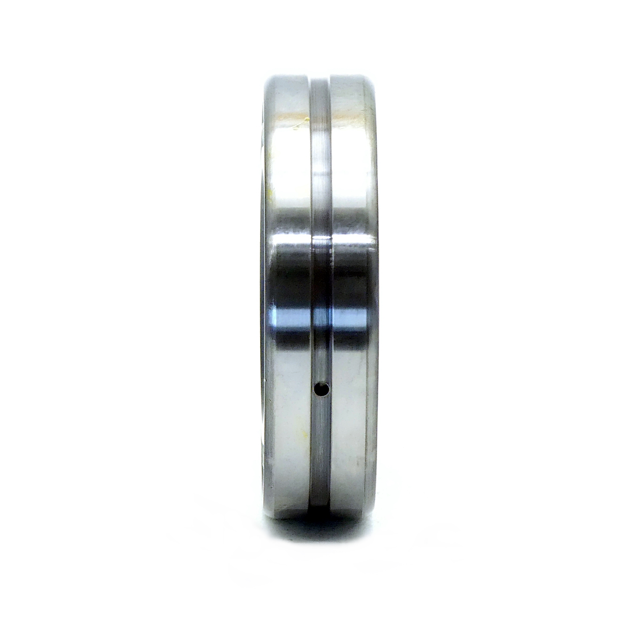 Roller bearing 