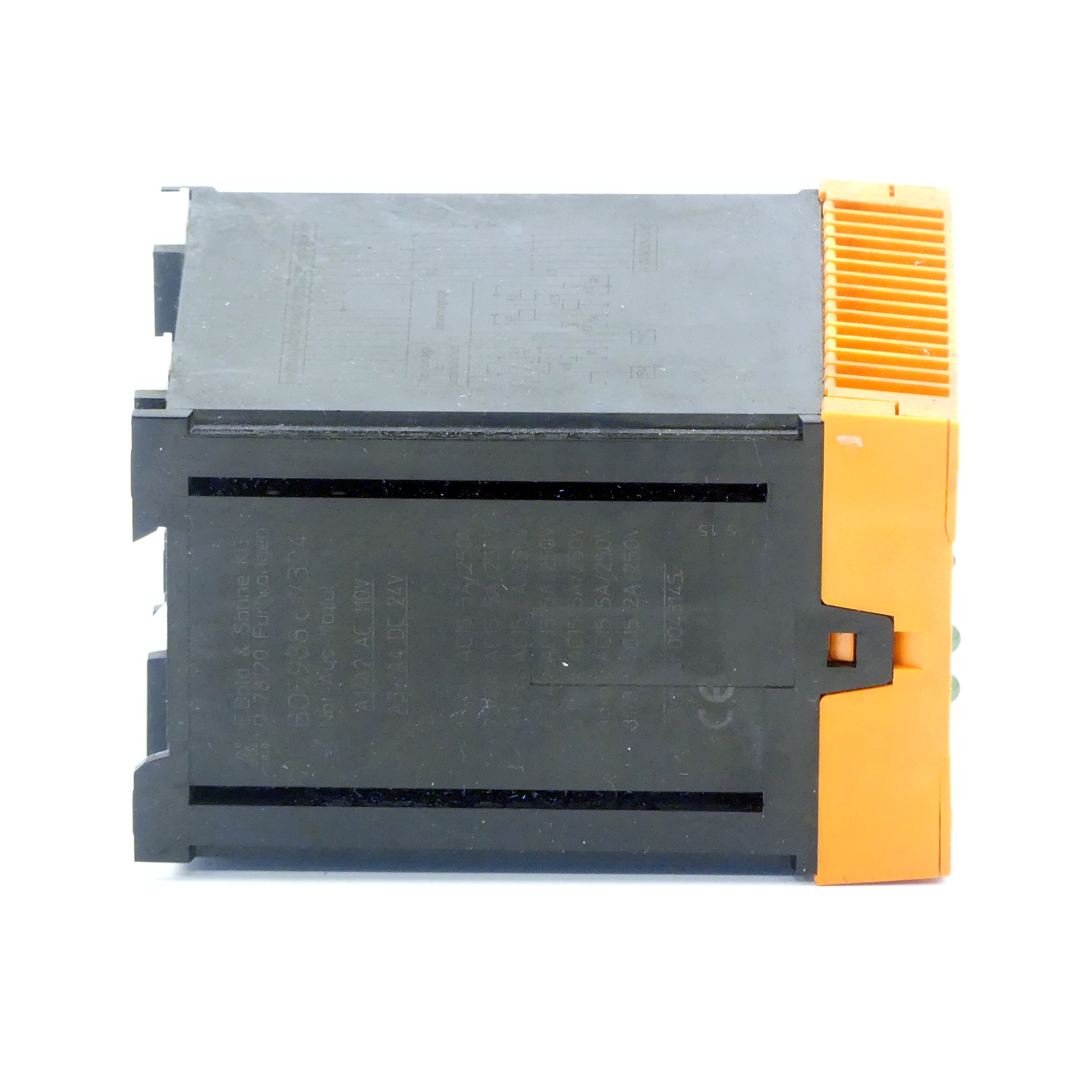 Safety relay