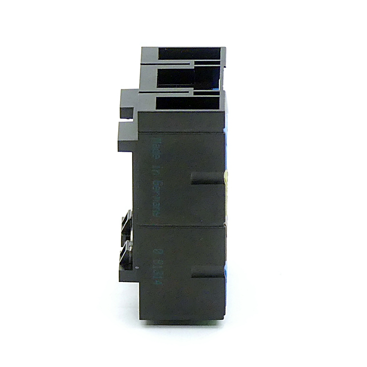 Potential terminal block