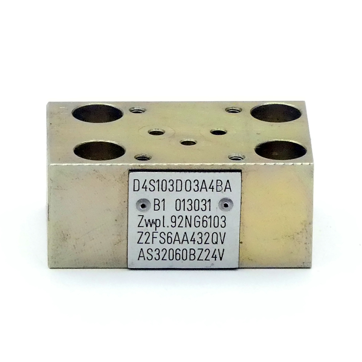 Hydraulic throttle check valve with electrical control
