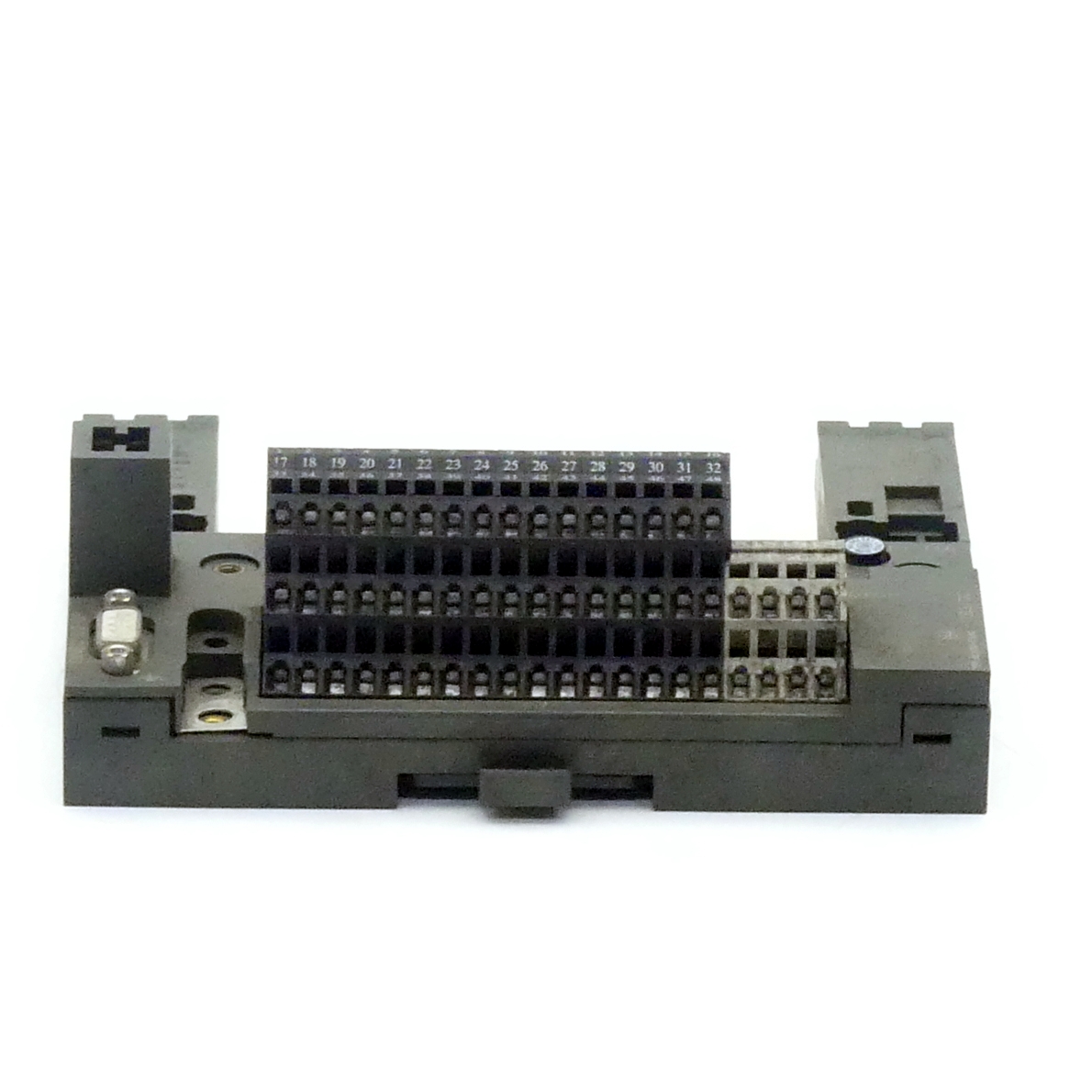 Terminal block for digital electronic modules  New