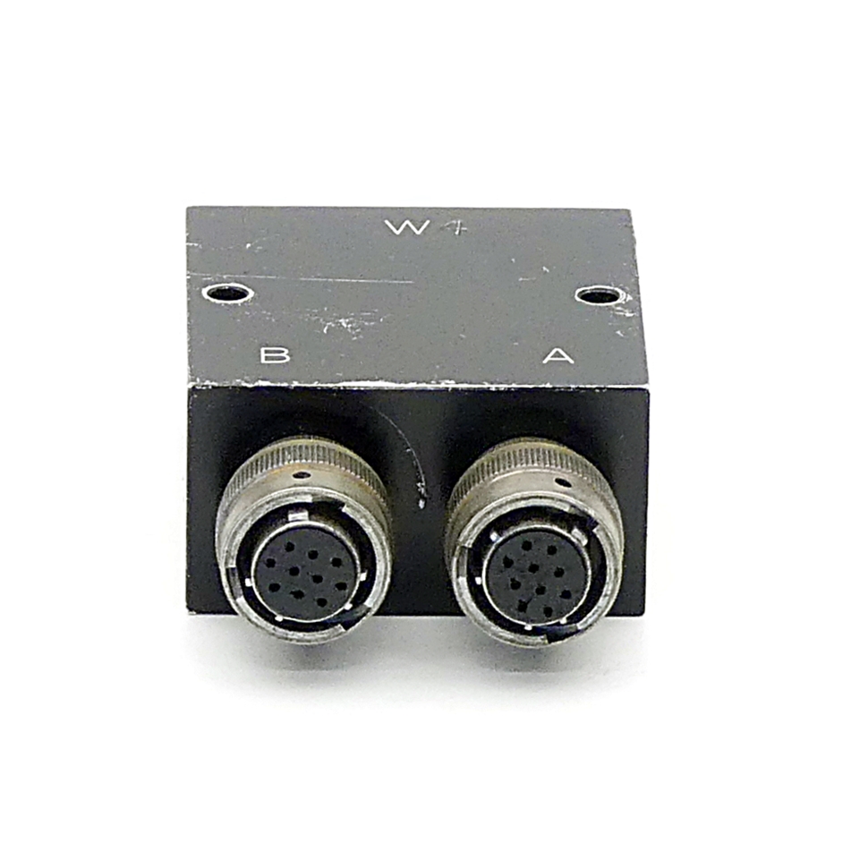 Distributor