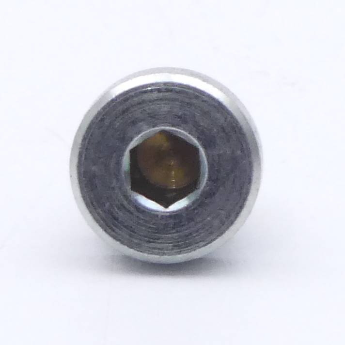 Sealing plug 