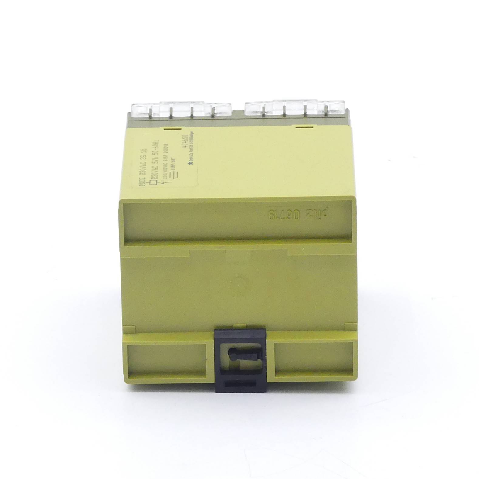 PNOZ Safety relay PNOZ 230VAC 3S 1ö 