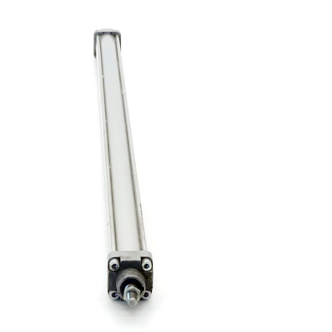 Pneumatic cylinder 