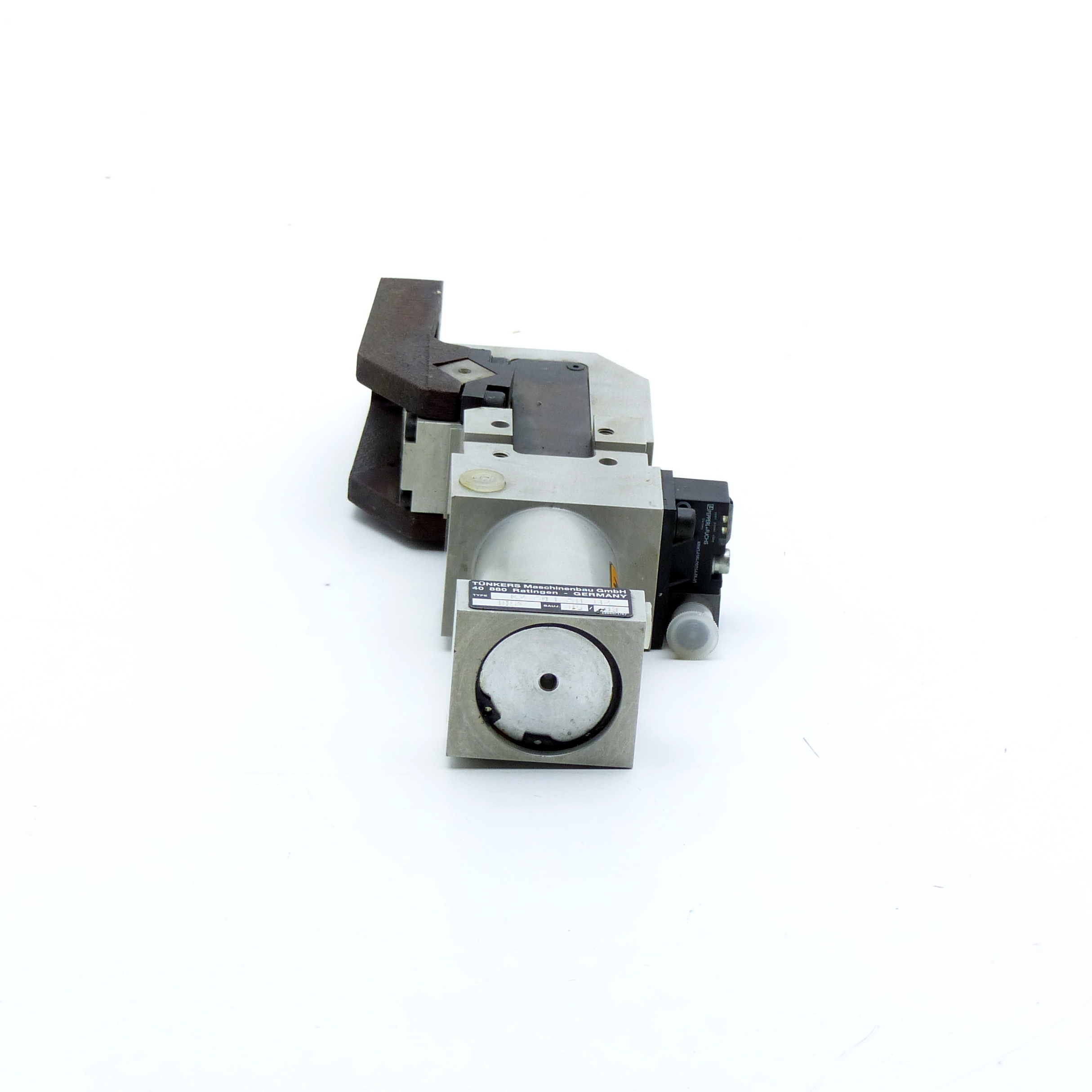 Pneumatic Clamp 105° 