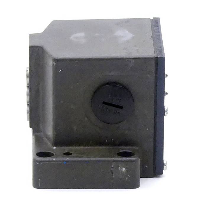 Cam Switches