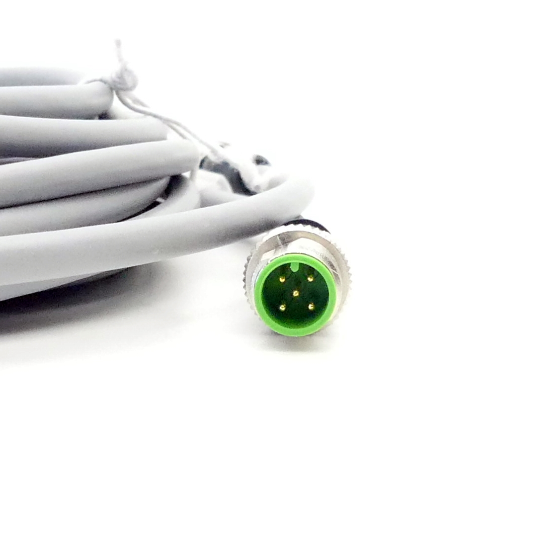 Connecting cable