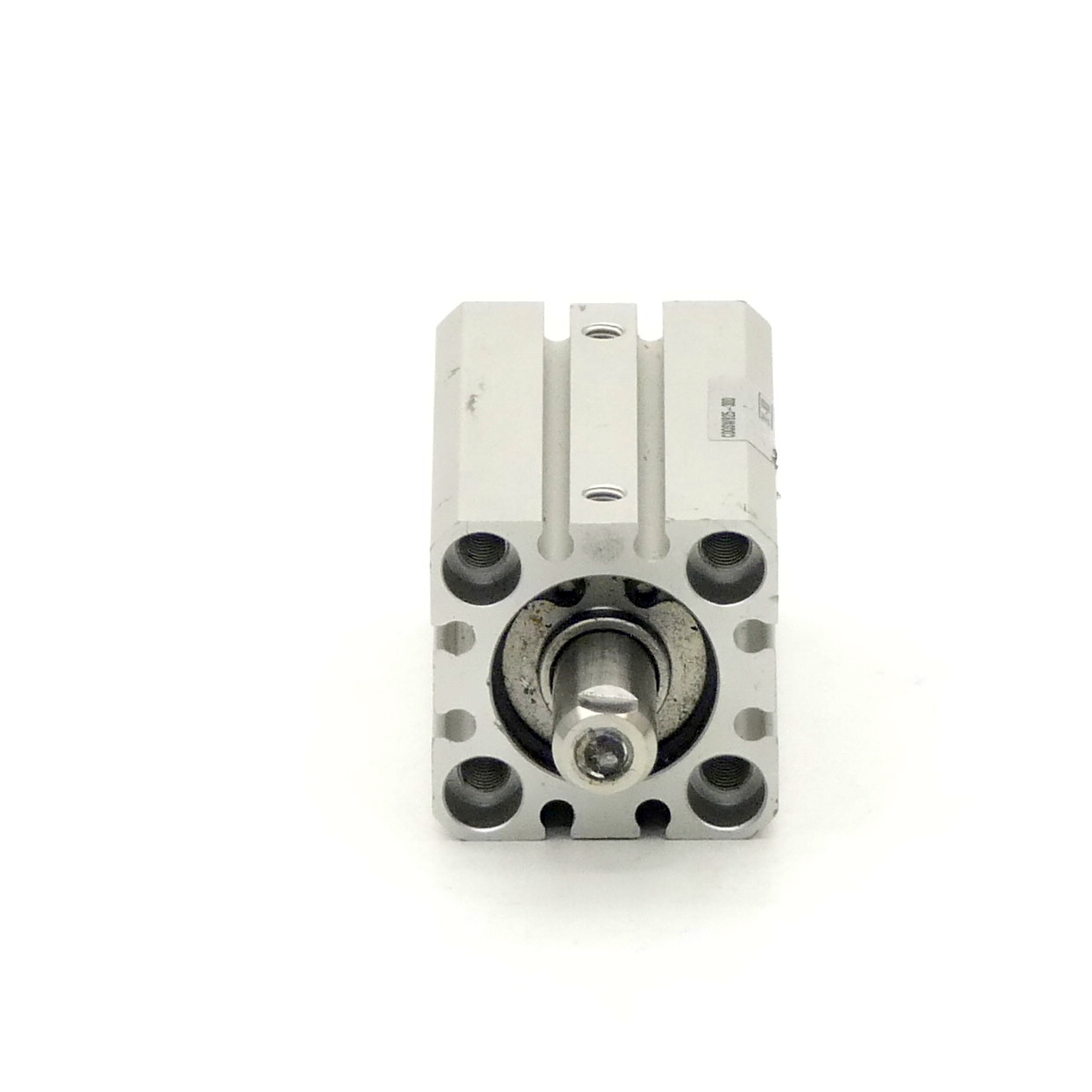 Compact cylinder 