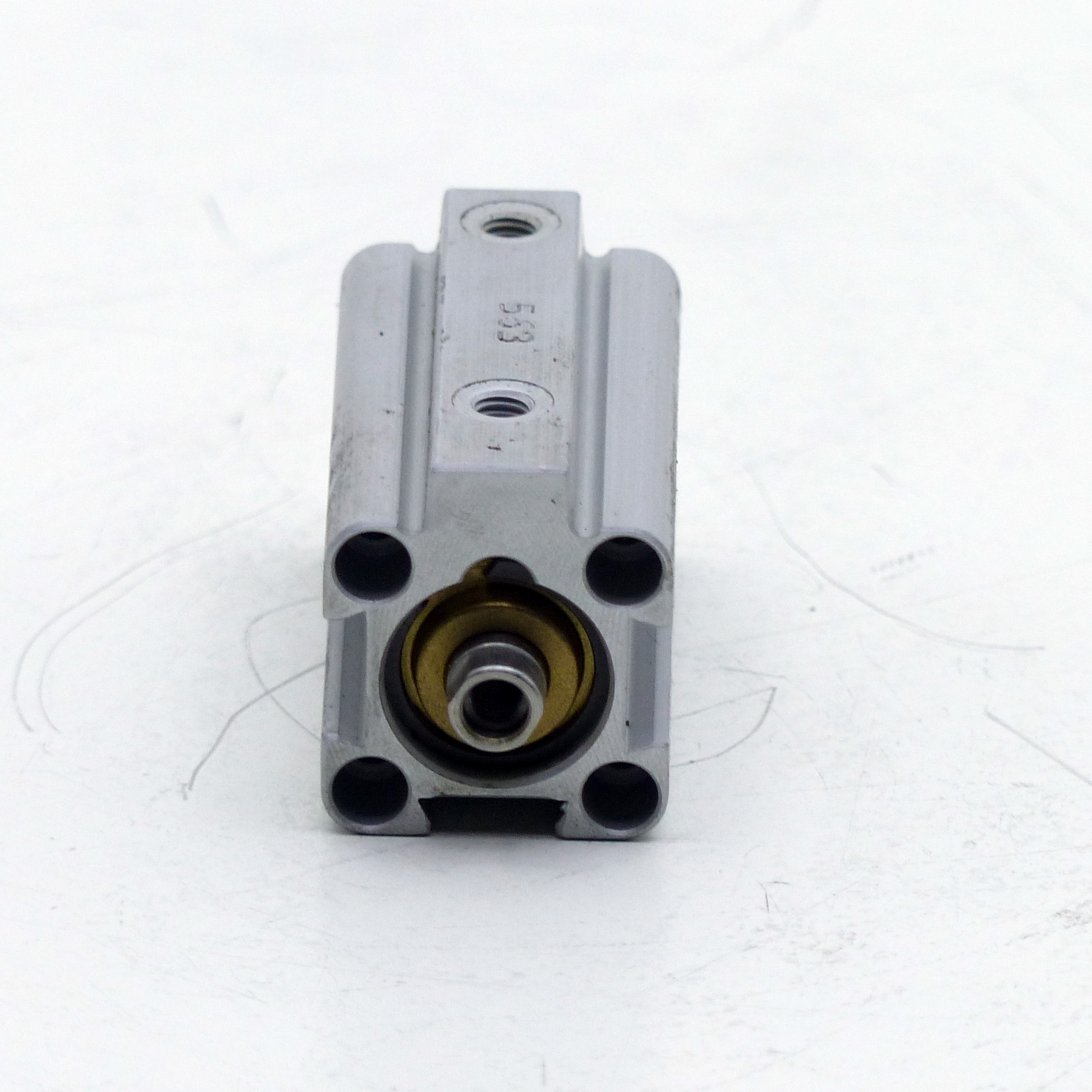 Short-stroke Cylinder 16 x 15