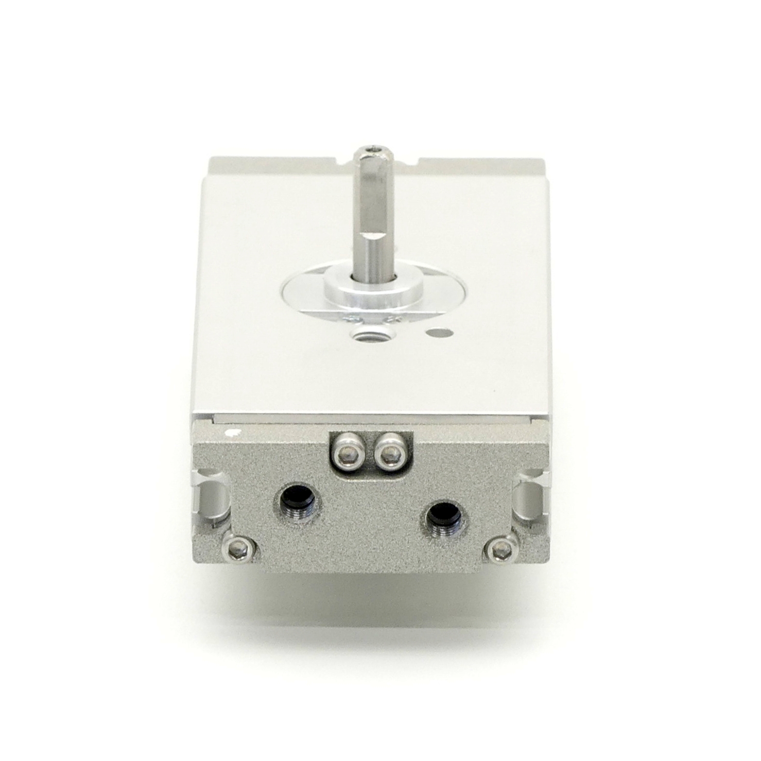 Compact rotary actuator 