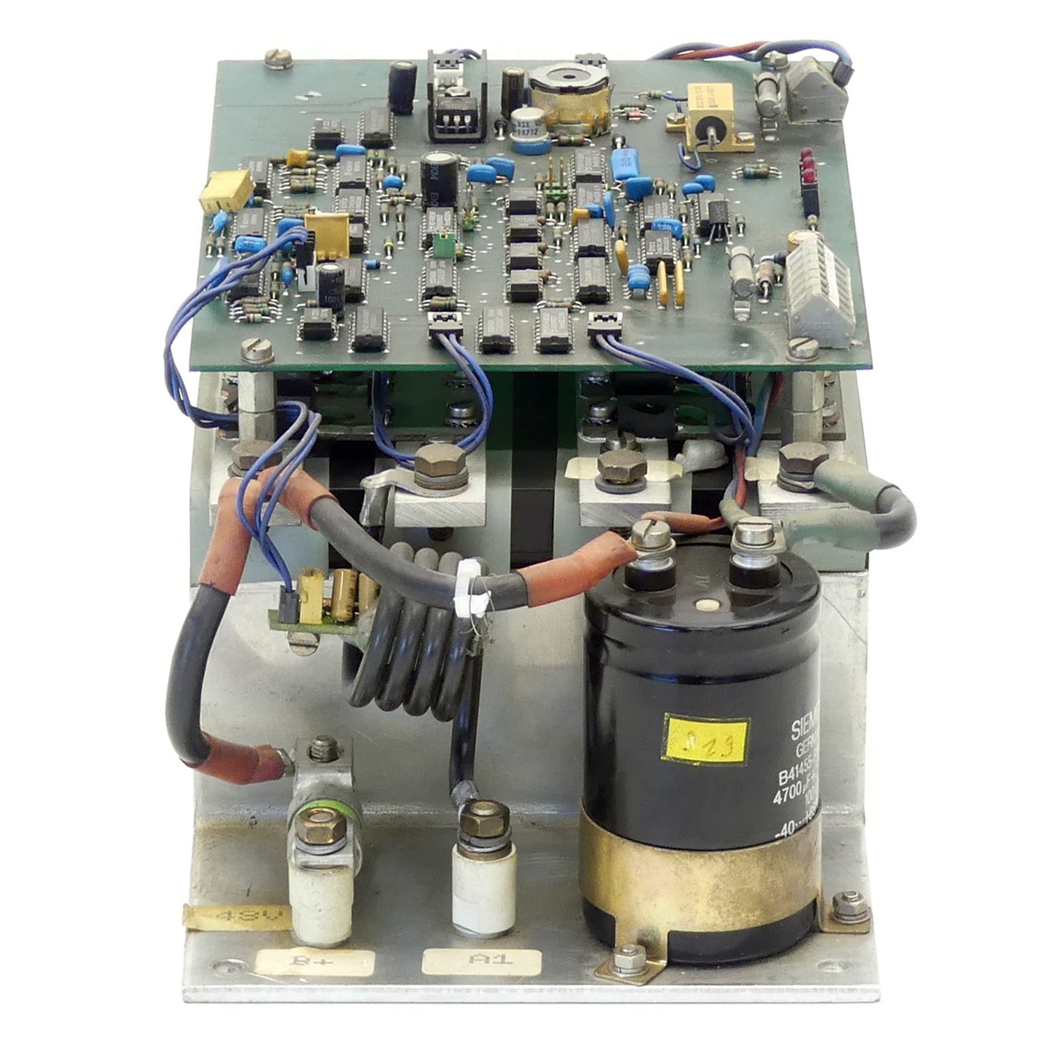 4Q-Power amplifier ES 46 48V