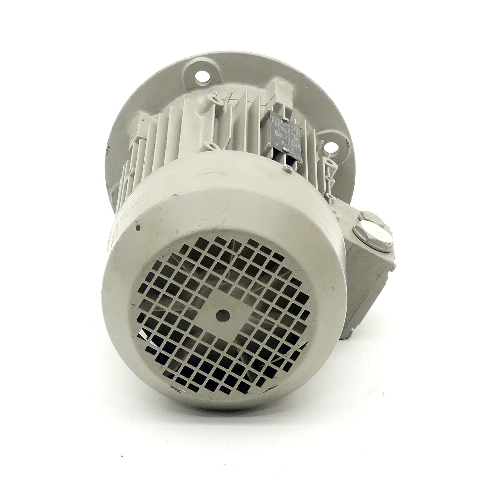 Three-phase motor