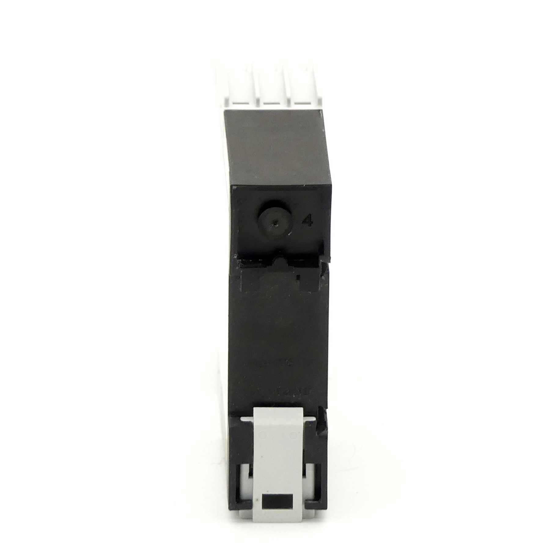 Thermistor motor protection relay