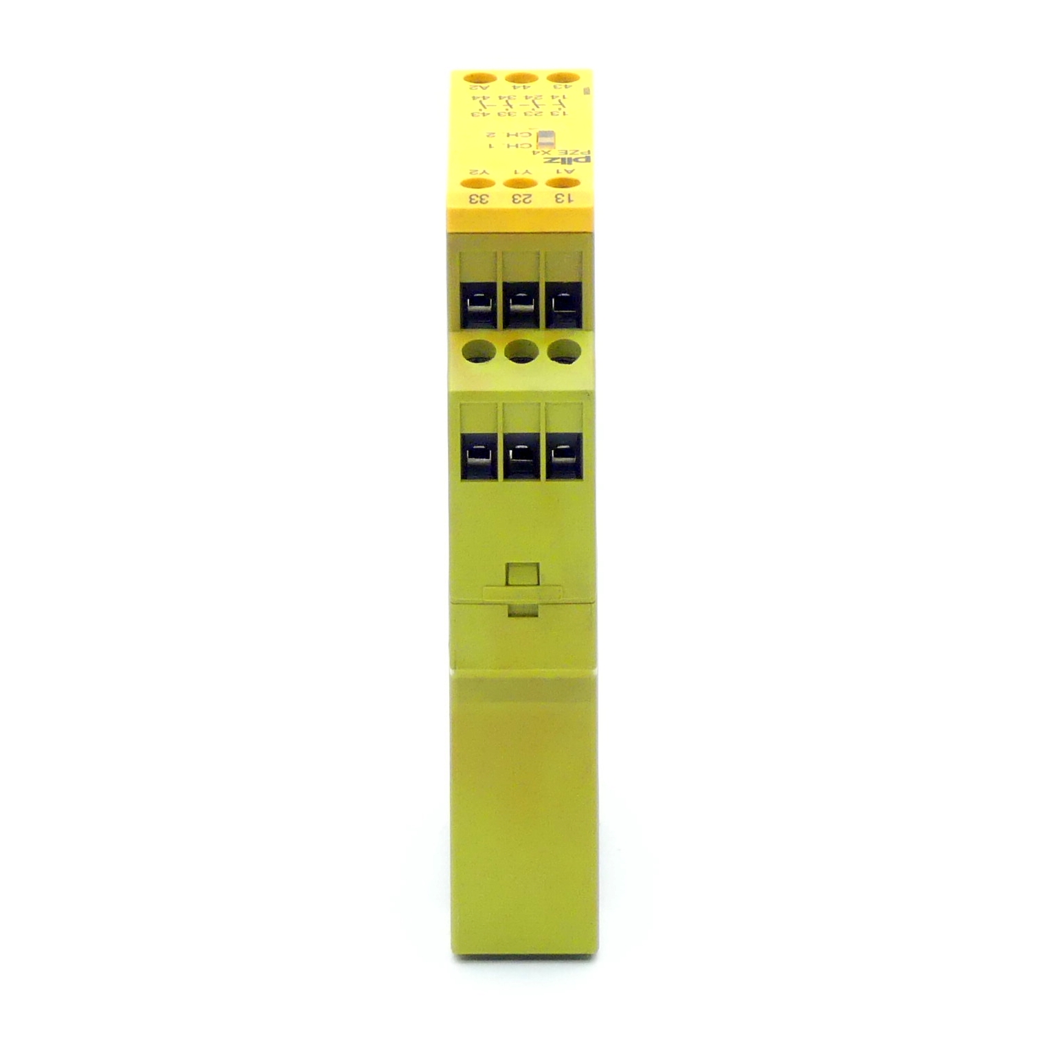 safety relay PZE X4 24VDC 4n/o