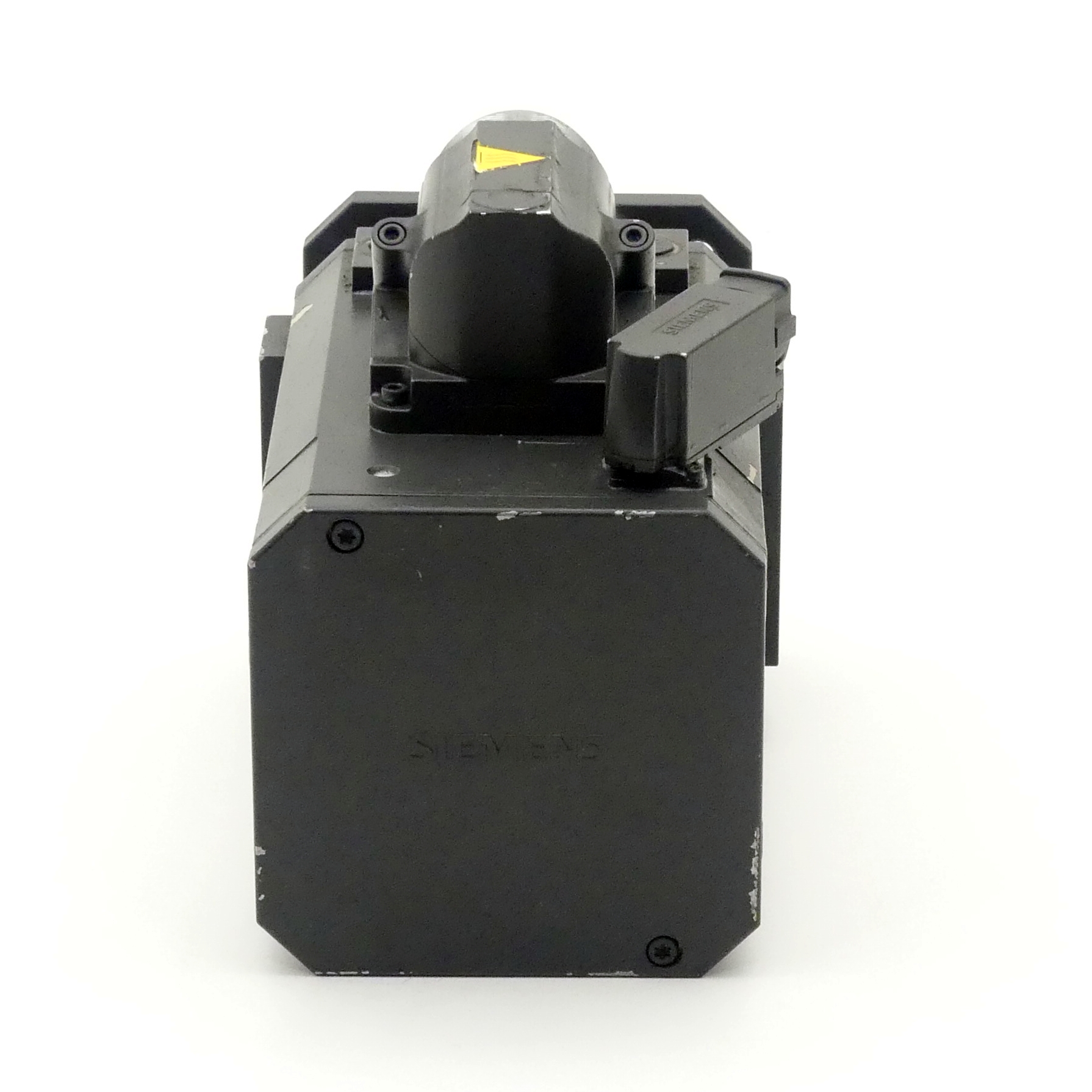 Servomotor