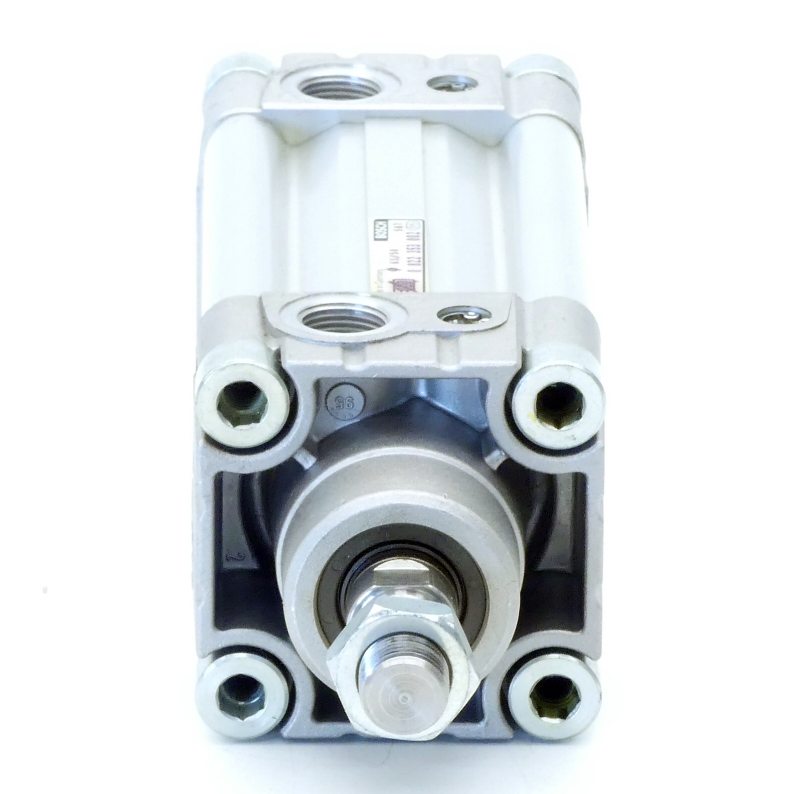 Pneumatic cylinder 