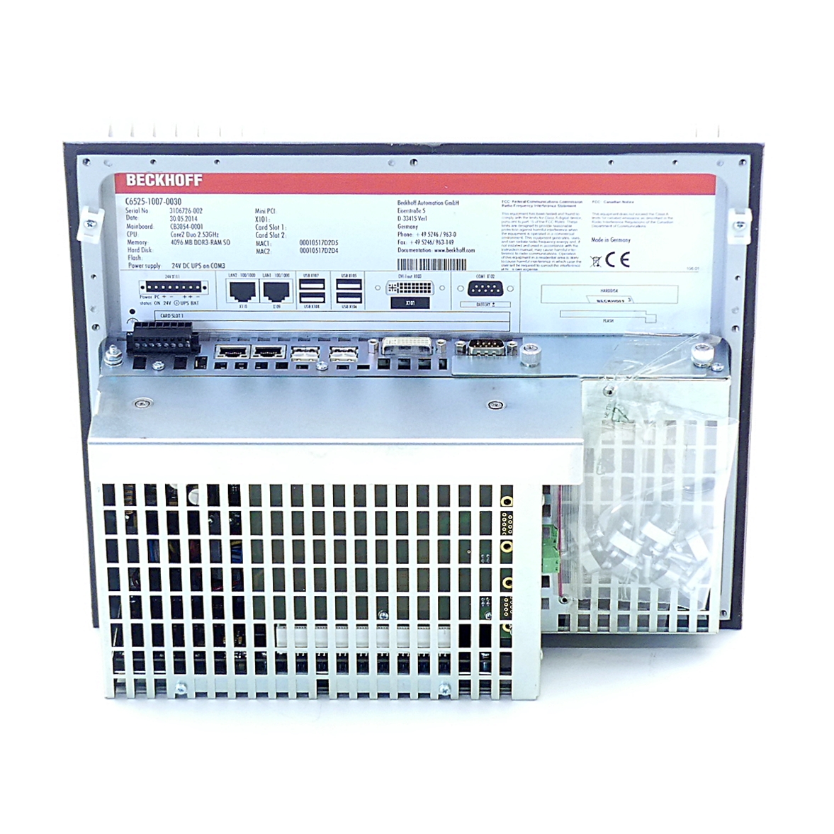 Fanless built-in industrial PC
