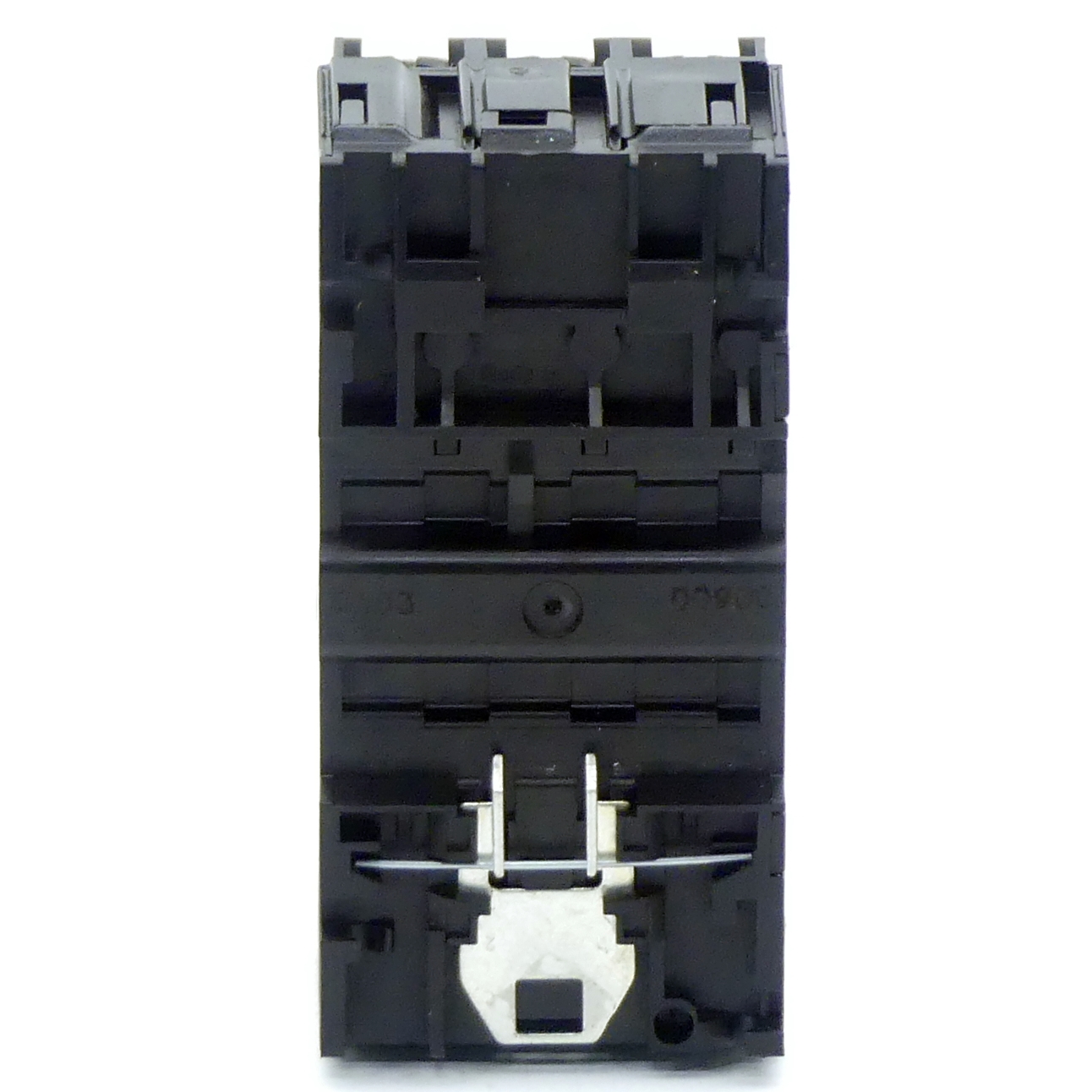 Motor circuit breaker