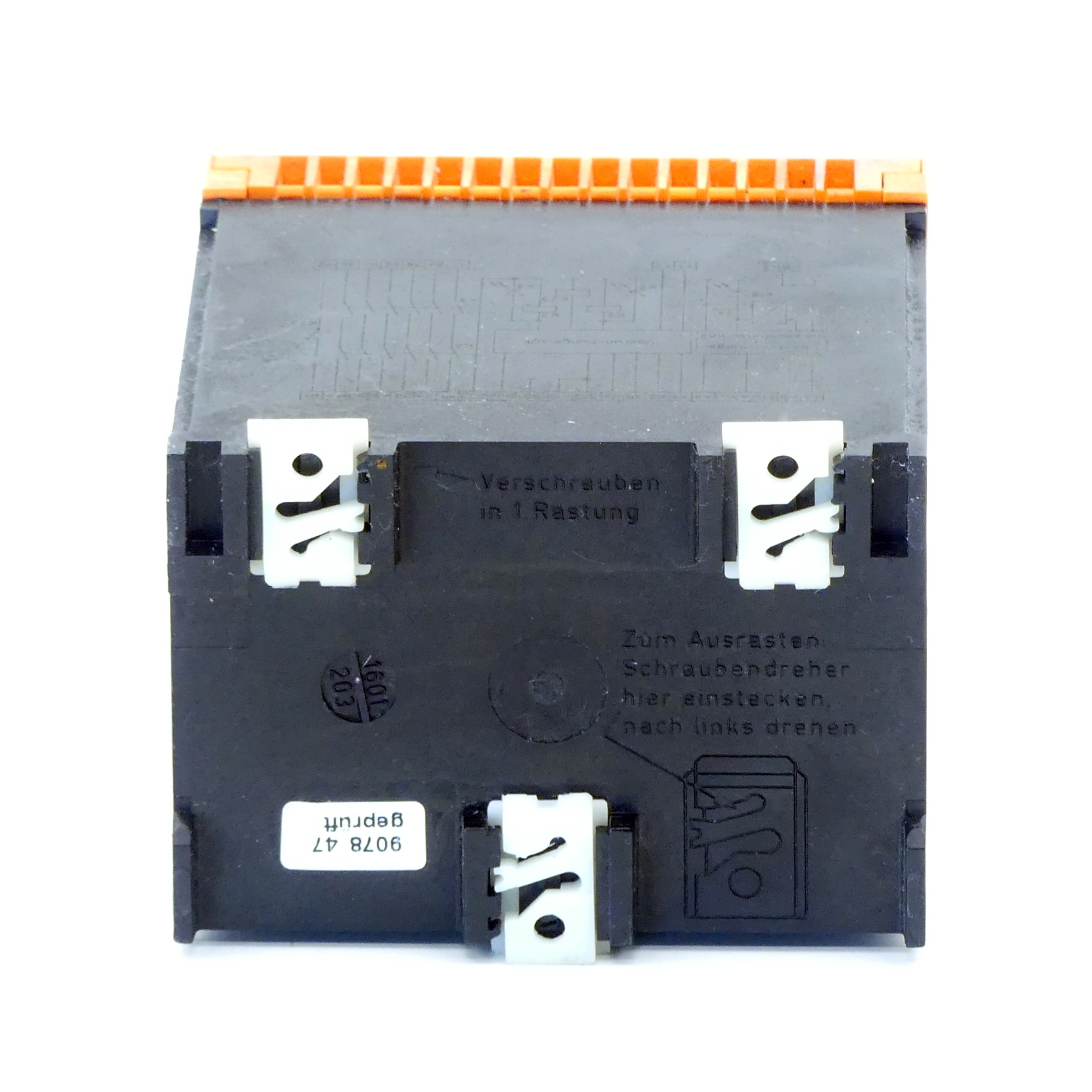 Safety relay