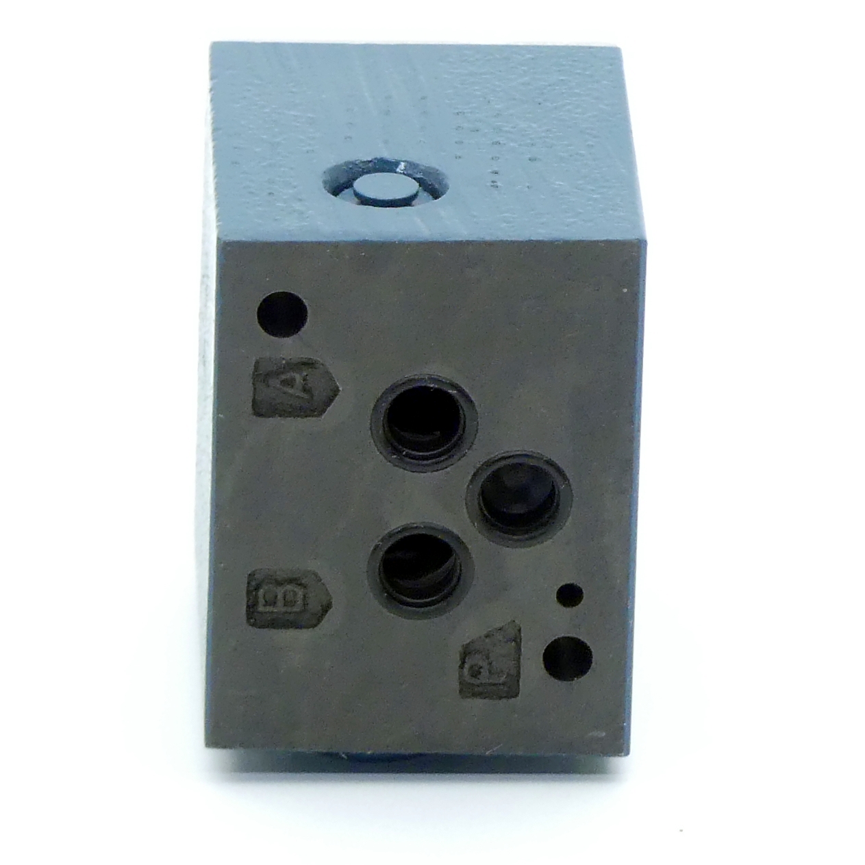 Flow control valve 