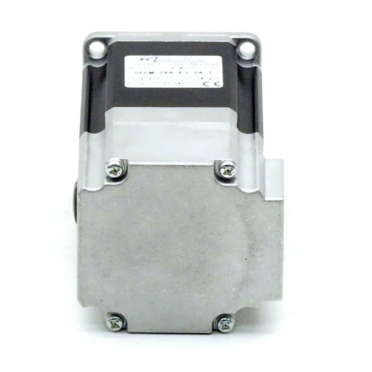 NEMA23 2-Phasen-Schrittmotor 1.8° 1.35Nm Anschlußkasten 3.0A Frontwelle:6.35mm  