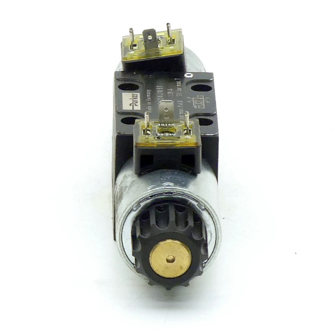 4/2 - Directional control valve  Used