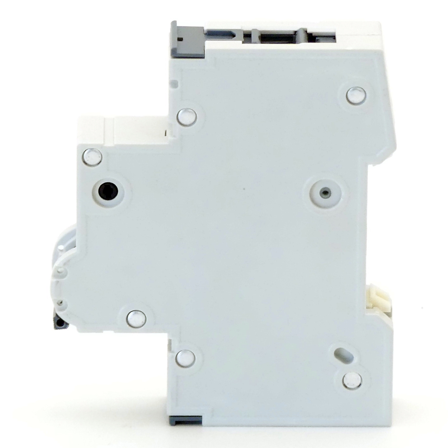 Miniature circuit breaker 