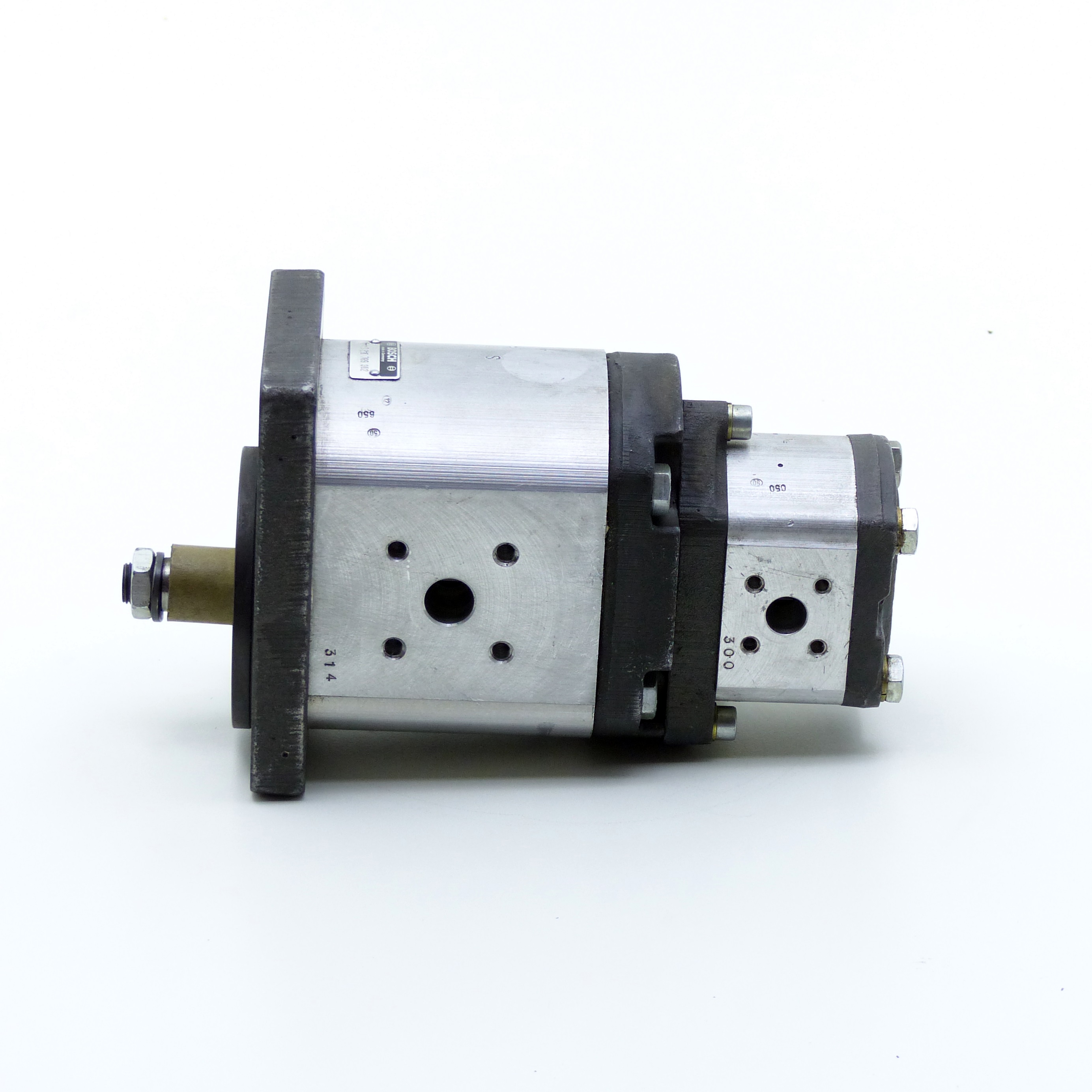 Gear pump 