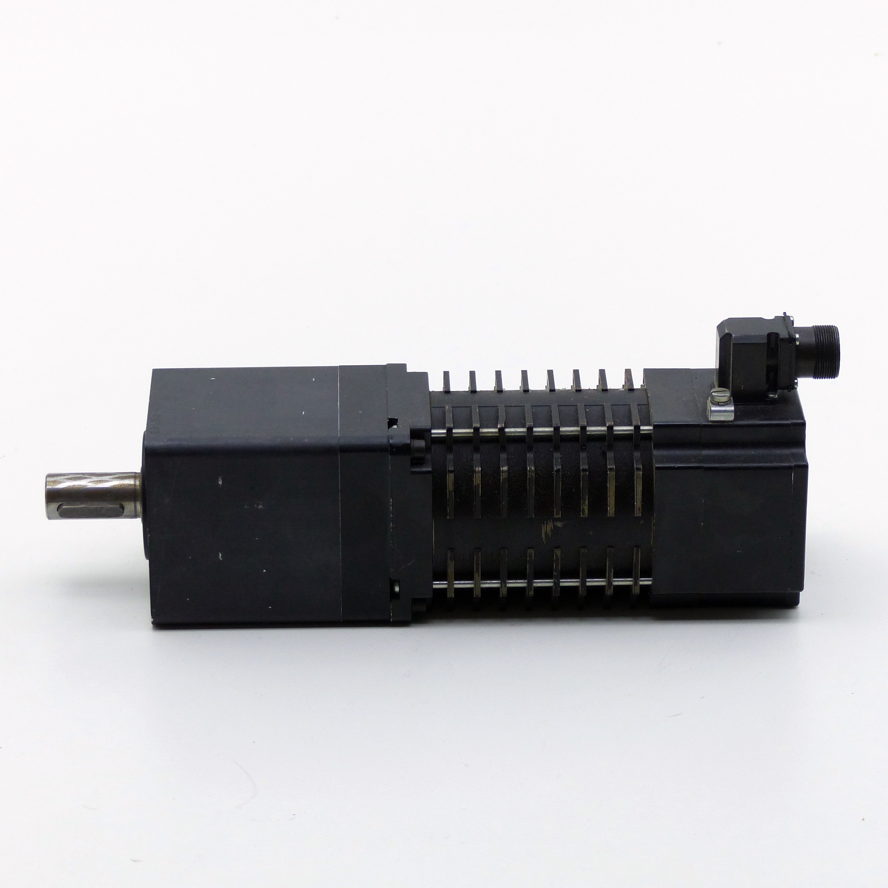 Servomotor 