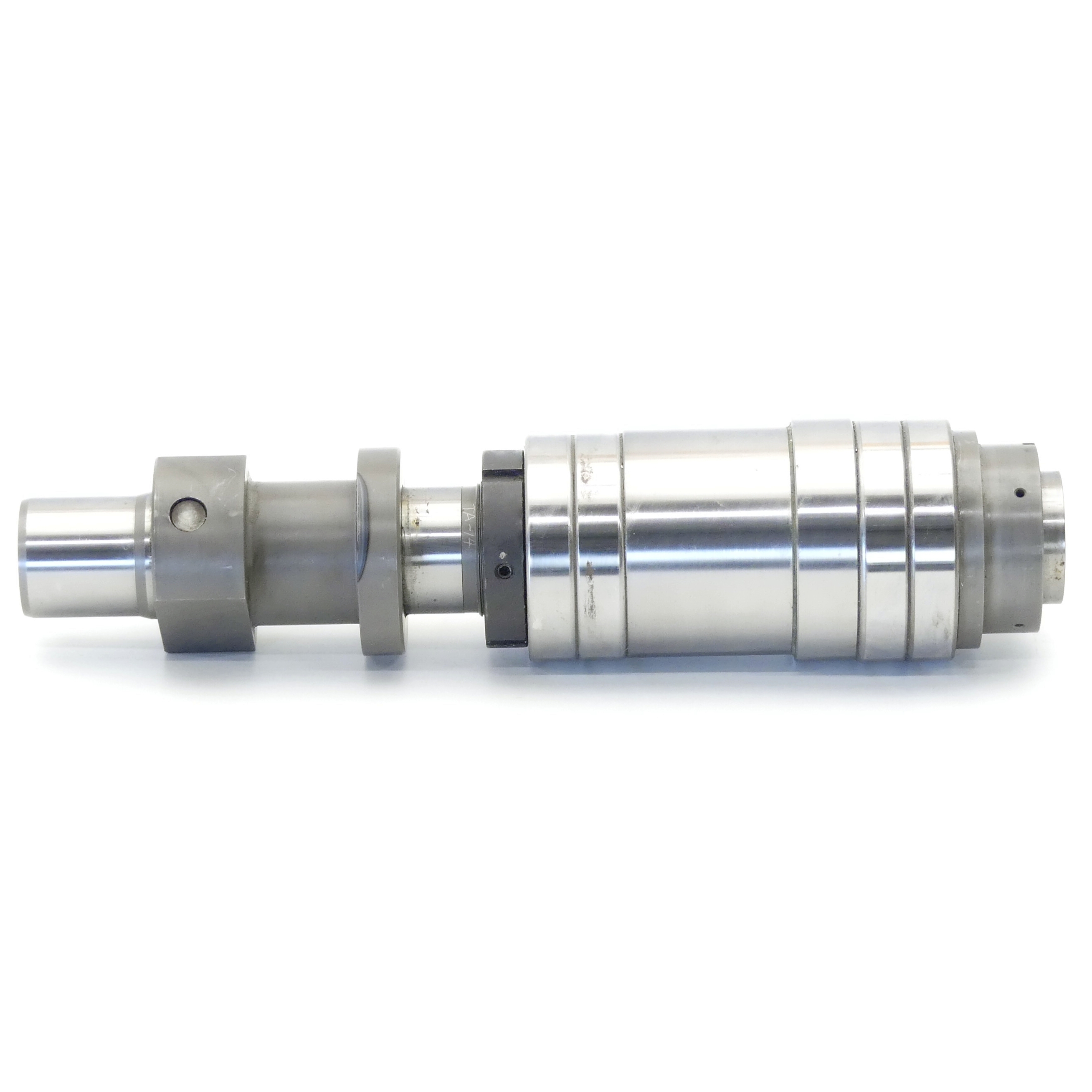 Spindle with rotary union