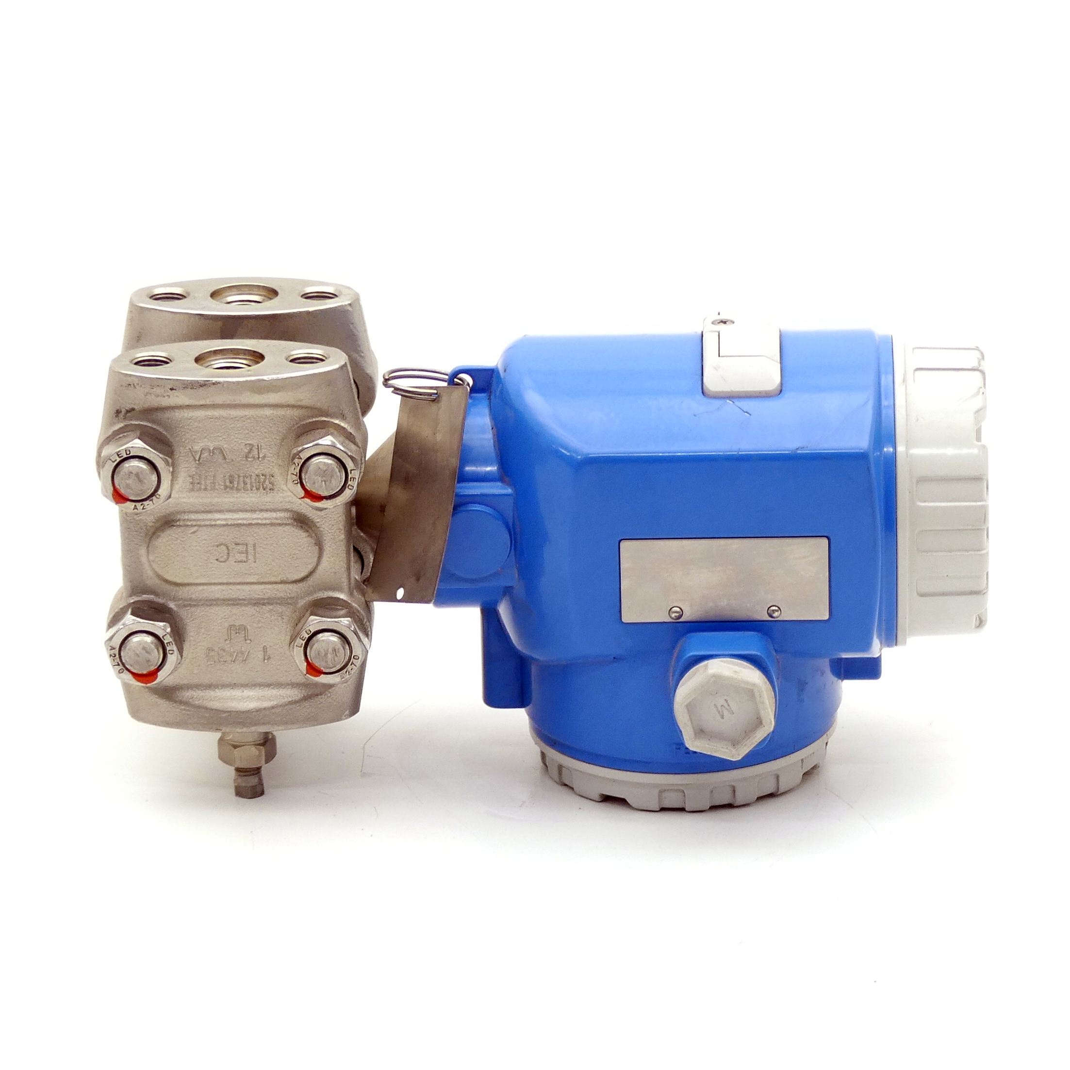 Differential pressure transmitter 