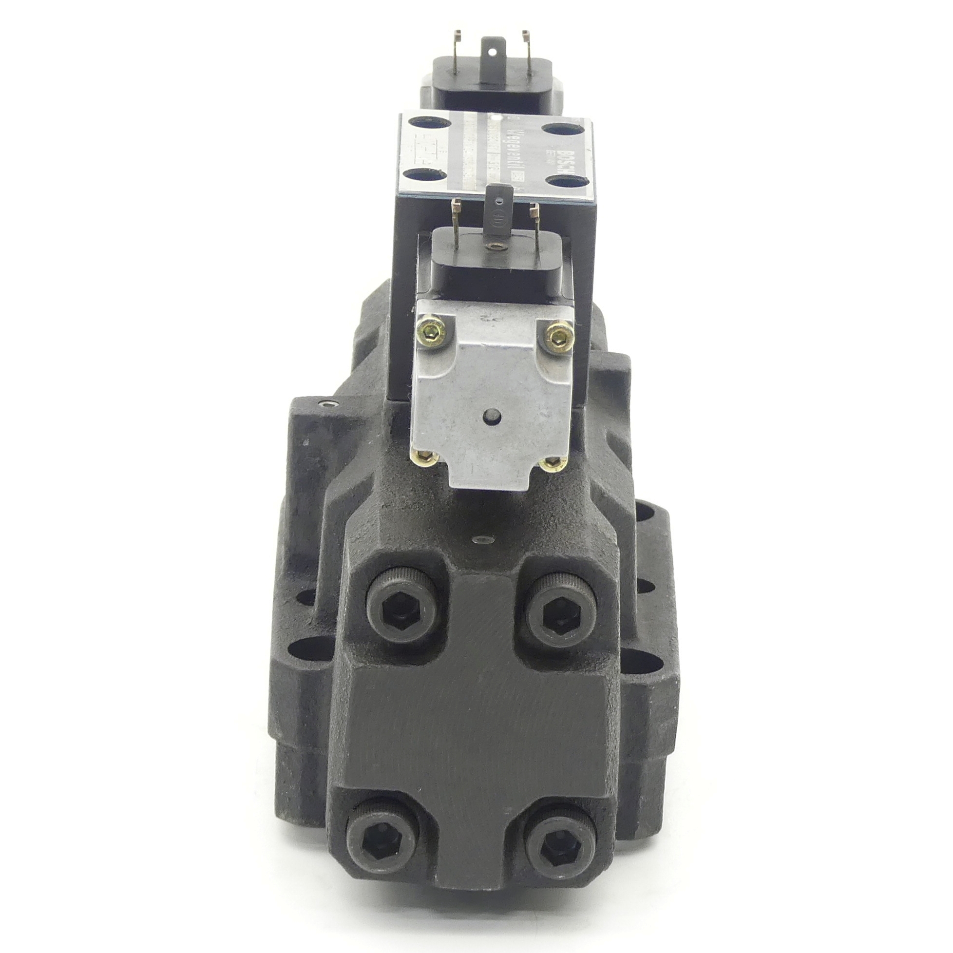 Pilot operated 4/3-way valve 081WV16P1N302XYWS024/00-0 