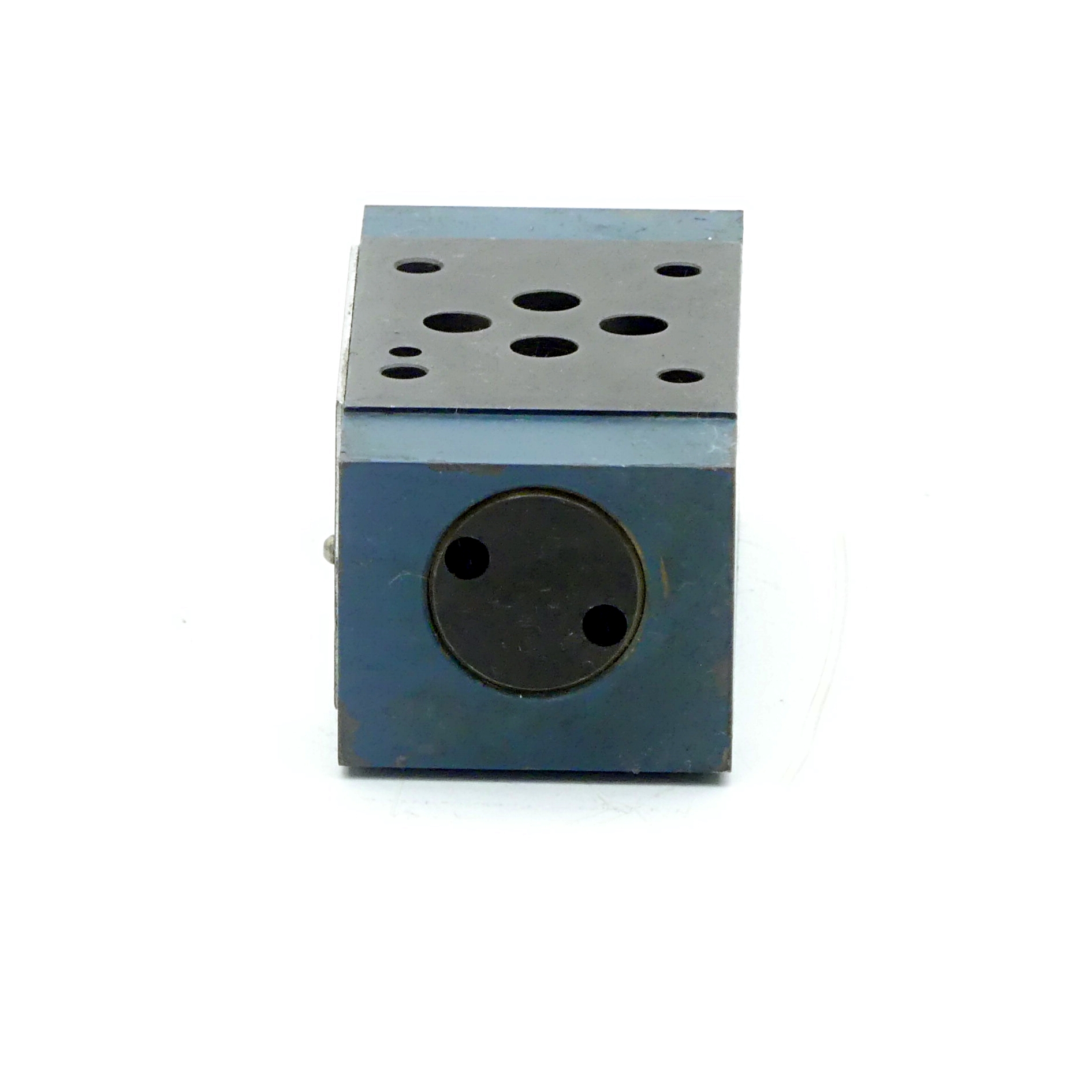 Pilot operated check valve 0 811 024 102