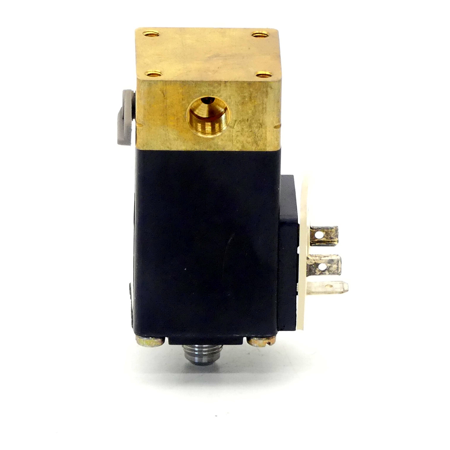 directional valve