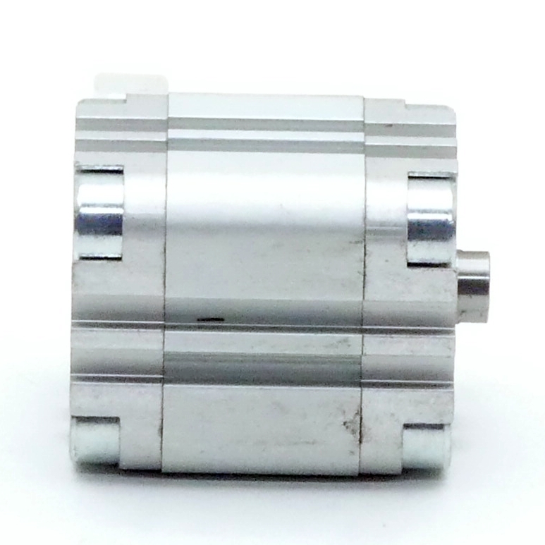 Pneumatikzylinder AEVU-32-15-P-A