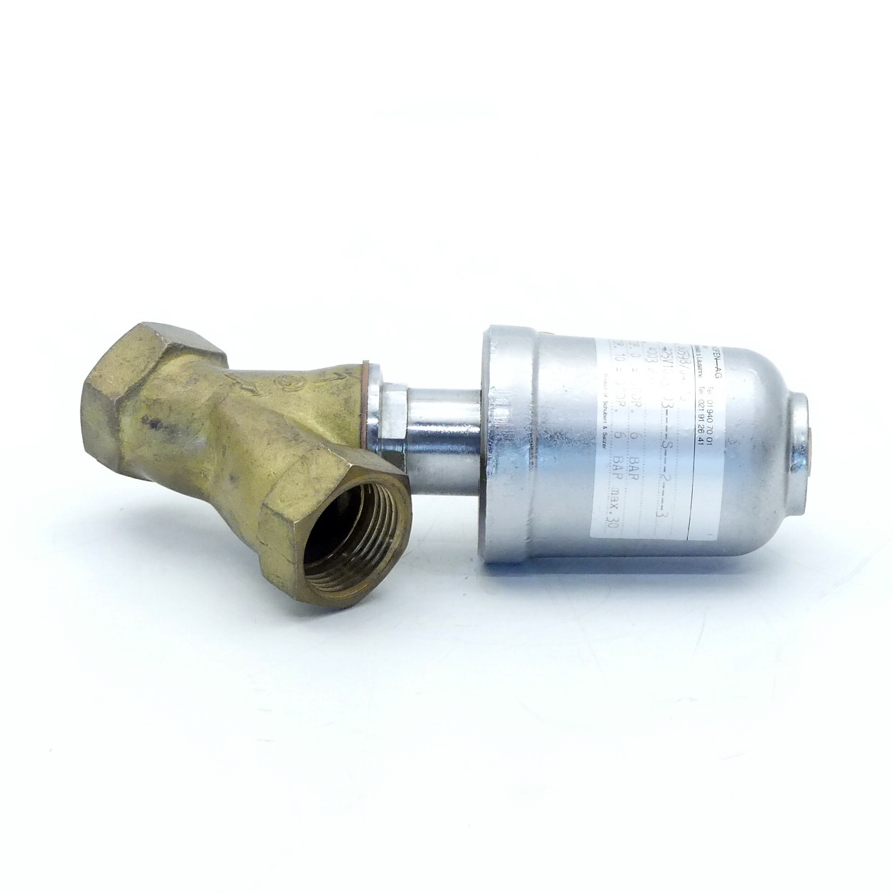 Air controlled valve 