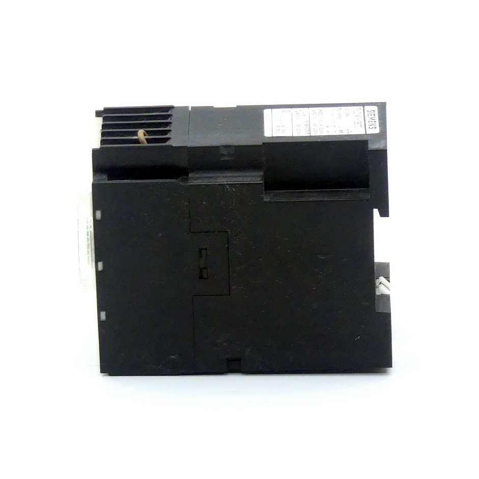 Time relay