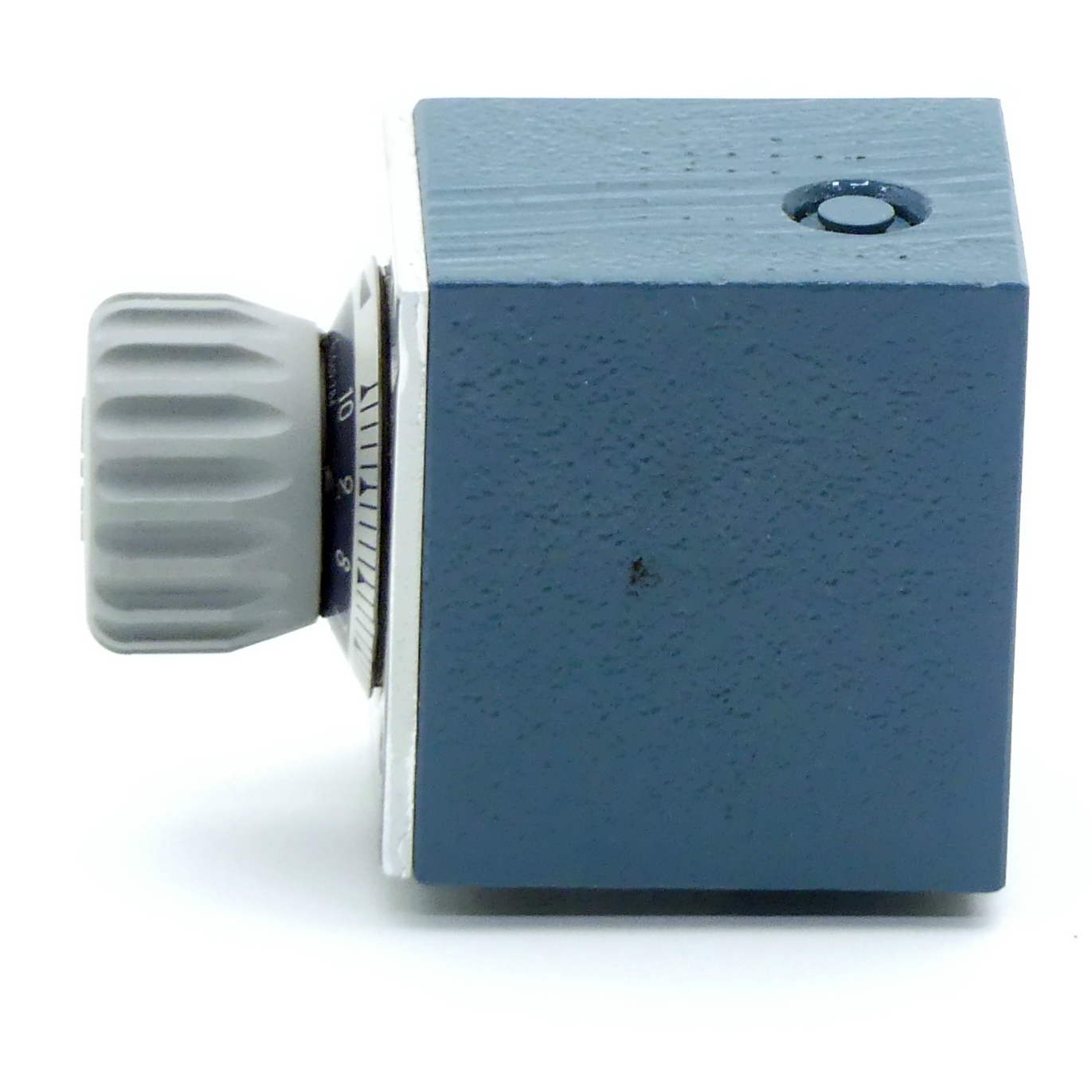 Flow control valve 