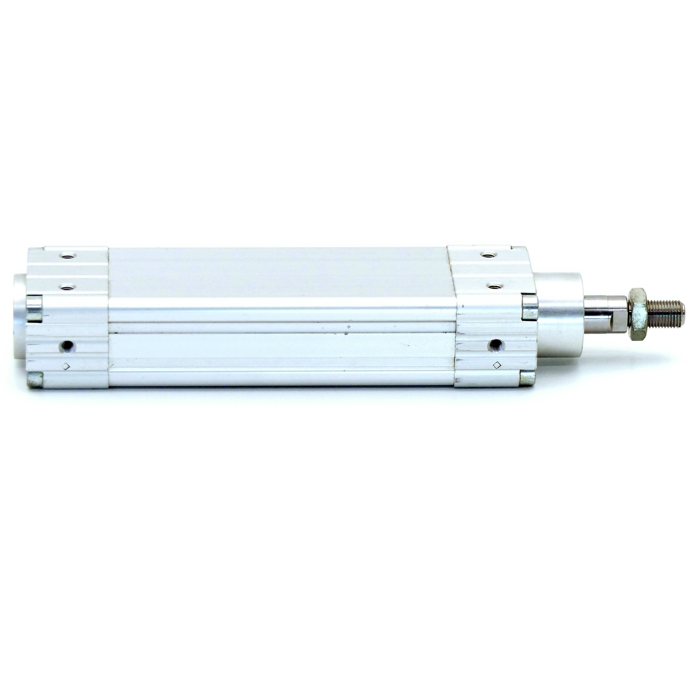 Pneumatic cylinder