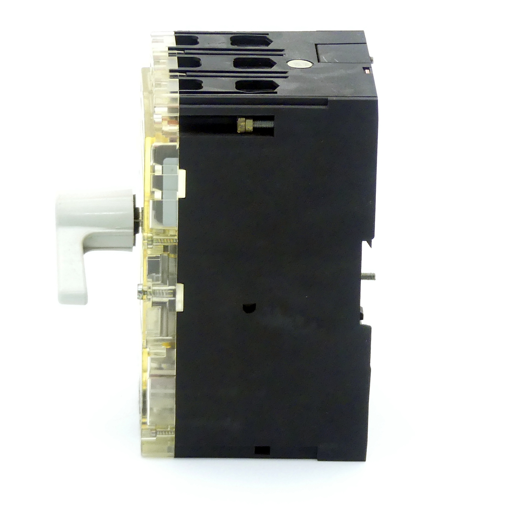 circuit breaker