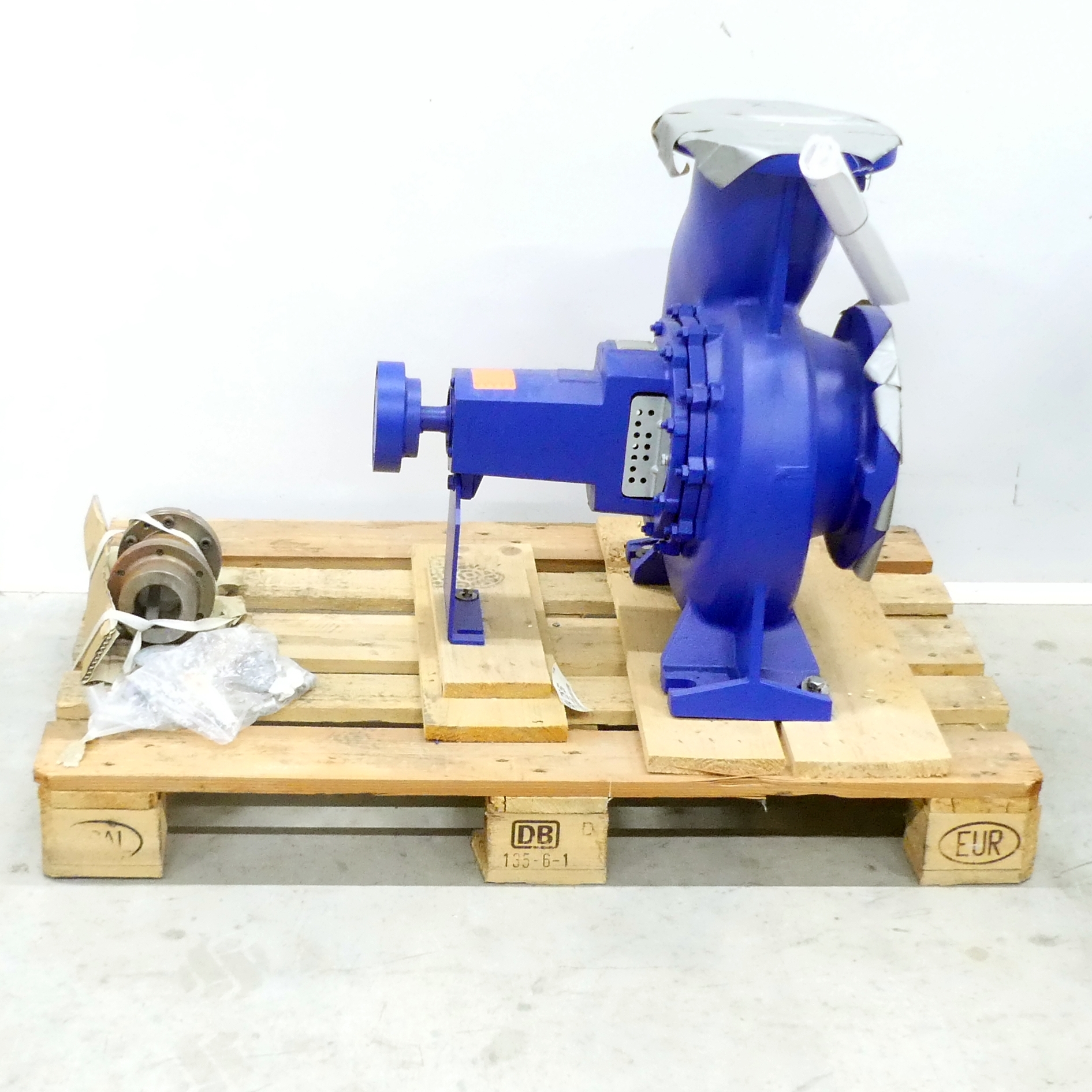 Cooling water pump unit ETANORM G 150-250 G11