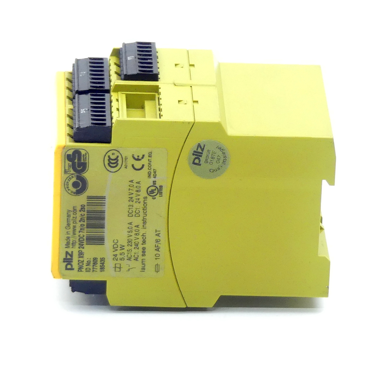 Safety relay PNOZ X9P 