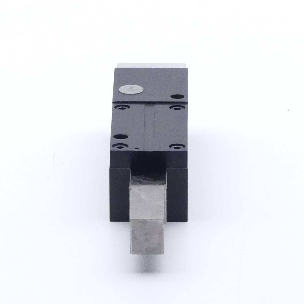pneumatics cylinder