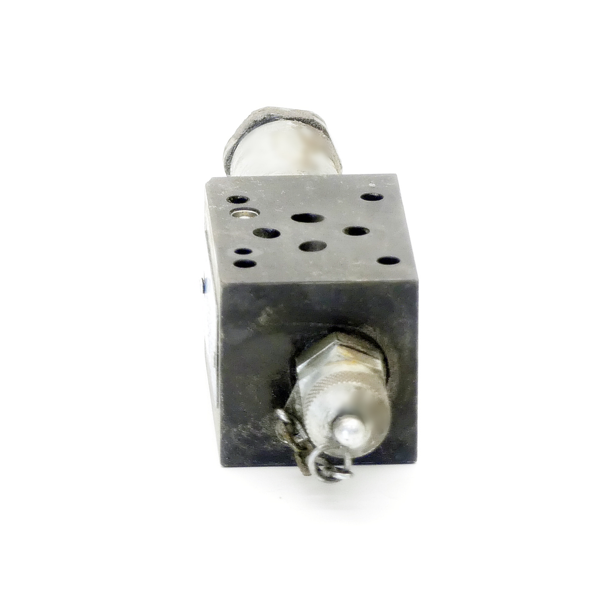 Pressure reducer