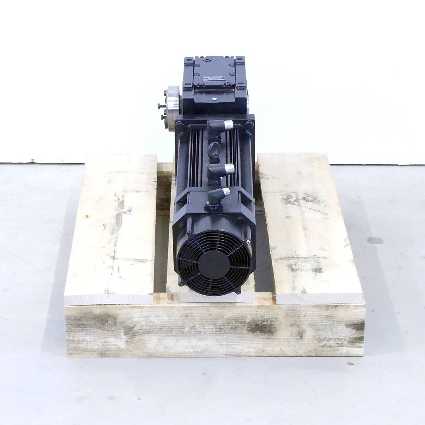servomotors with gear MCA17N35-SRMP2-Z0F0-ST5F10N-R0SU 