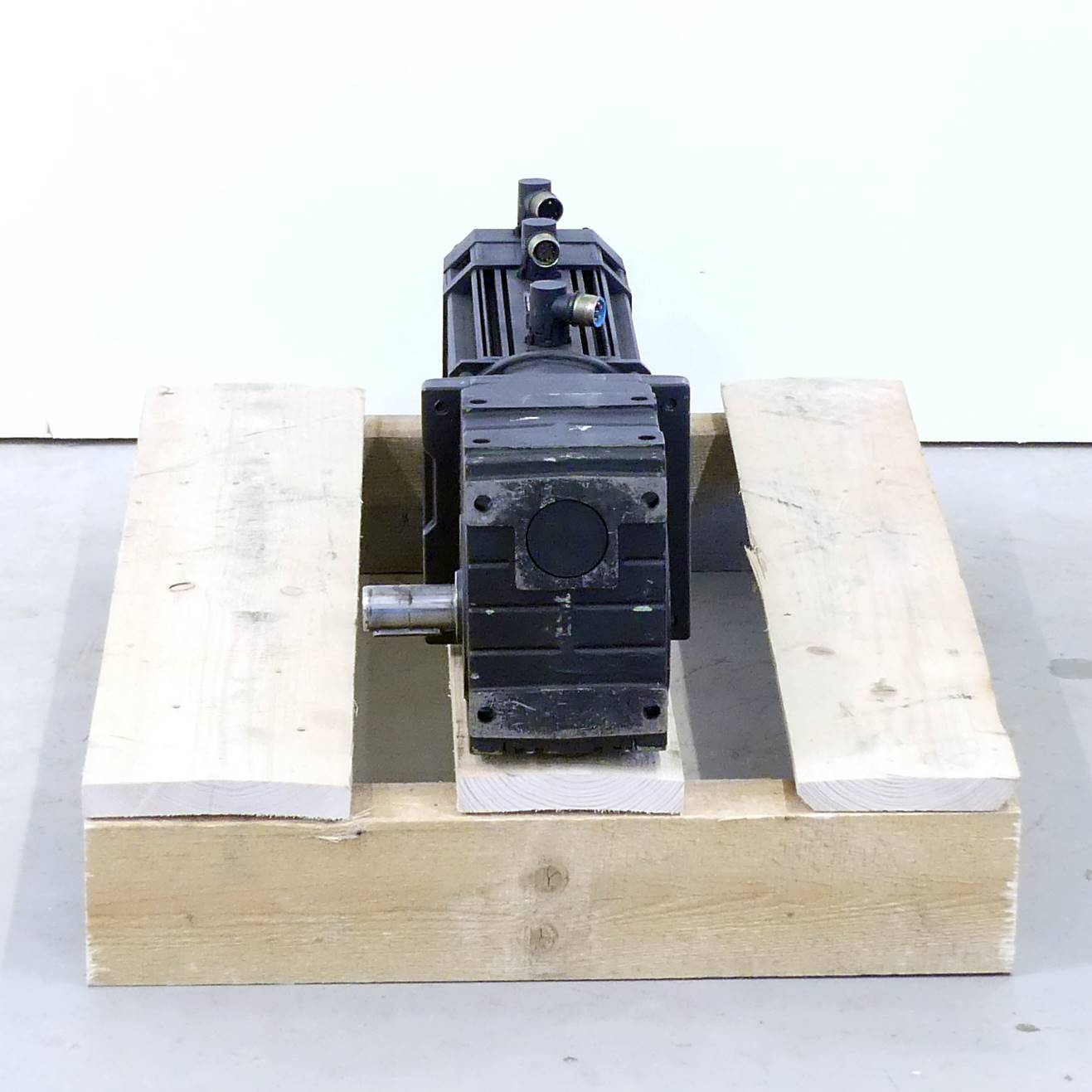 Servomotor mit Getriebe MDFKABA080-22 