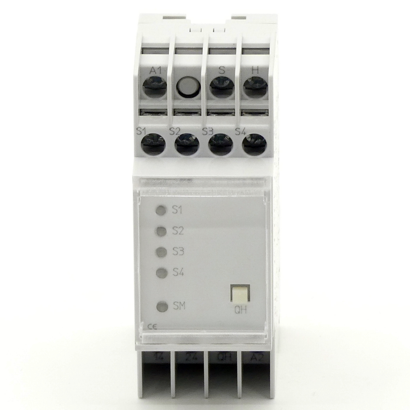 Fault signaling relay